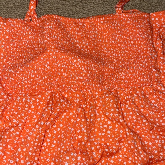 Pink romper - Picture 5 of 5